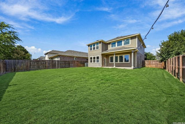 619 Wipper, New Braunfels, TX 78130