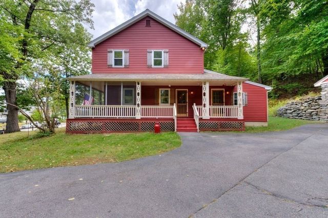 352 Lake Ave., Worcester, MA 01604