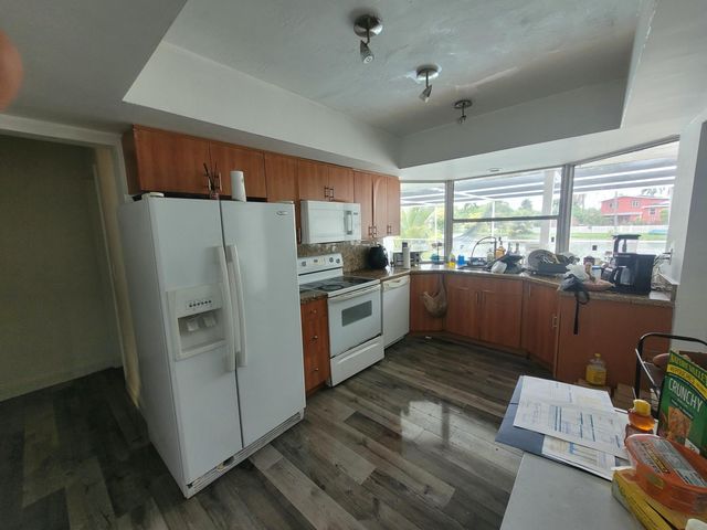 6641 Emerald Lake Drive, Miramar, FL 33023