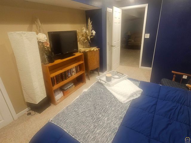 251 Road 200, Emporia, KS 66801