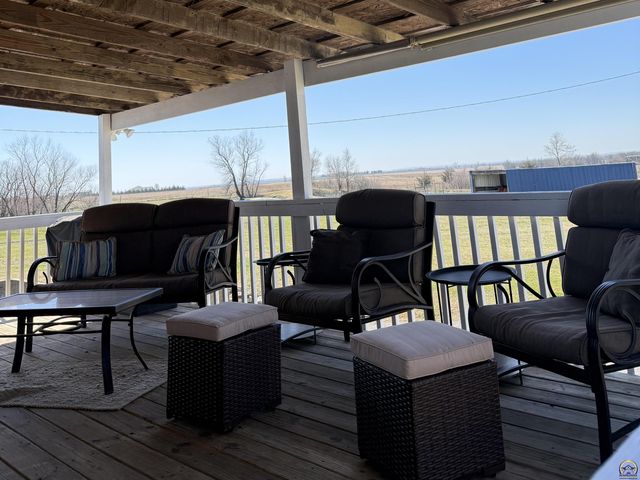 251 Road 200, Emporia, KS 66801