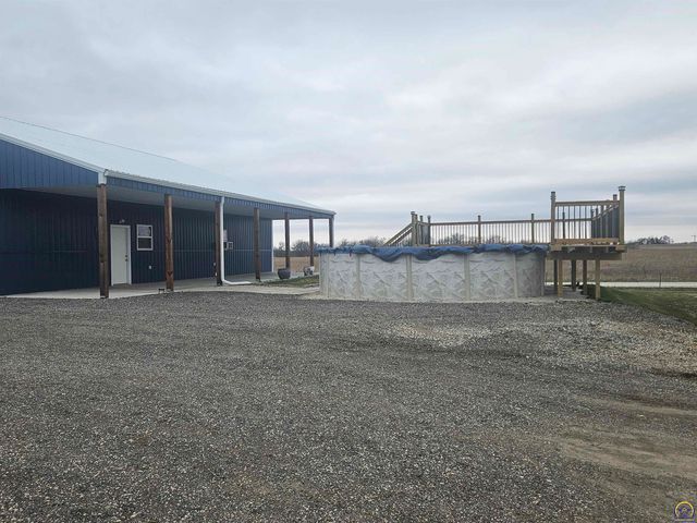 251 Road 200, Emporia, KS 66801