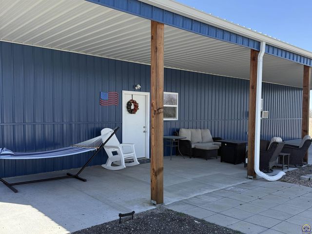 251 Road 200, Emporia, KS 66801