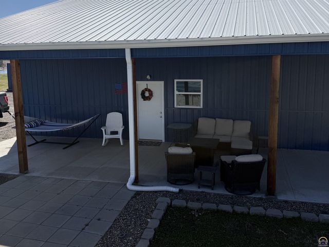 251 Road 200, Emporia, KS 66801