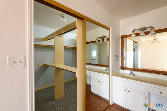 4488 Blue Ridge Drive, Belton, TX 76513