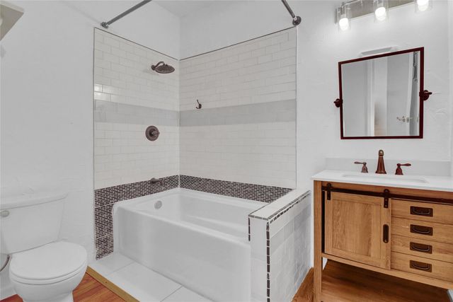 2211 Hilliard RD, San Marcos, TX 78666