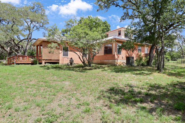 2211 Hilliard RD, San Marcos, TX 78666