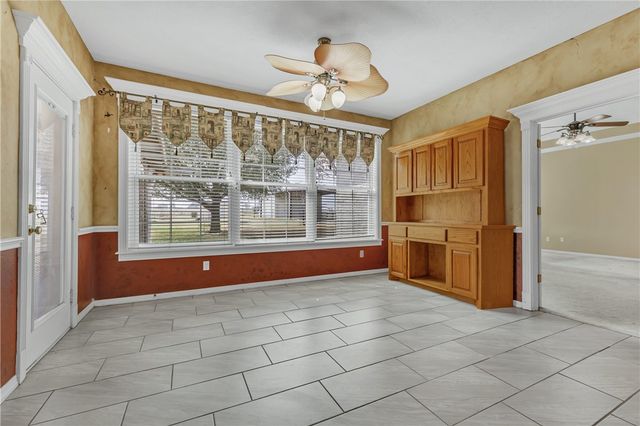 3209 Stampede Drive, Bryan, TX 77808