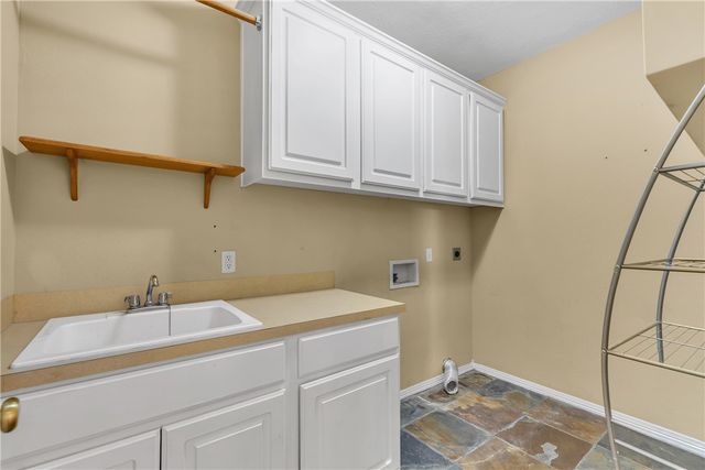 3209 Stampede Drive, Bryan, TX 77808