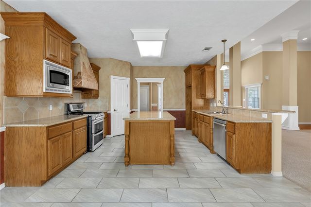 3209 Stampede Drive, Bryan, TX 77808