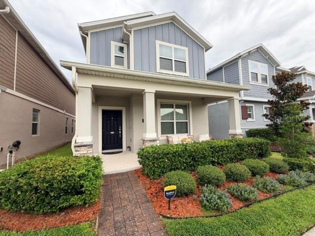 1704 FRIENDSHIP ROW, Kissimmee, FL 34744