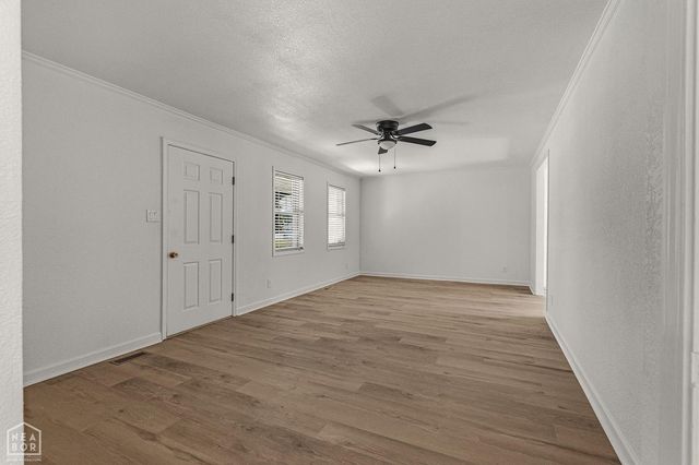 2101 Wildrose Ln, Paragould, AR 72450