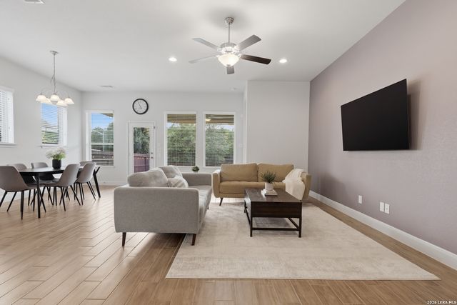 10245 Nate Range, San Antonio, TX 78254