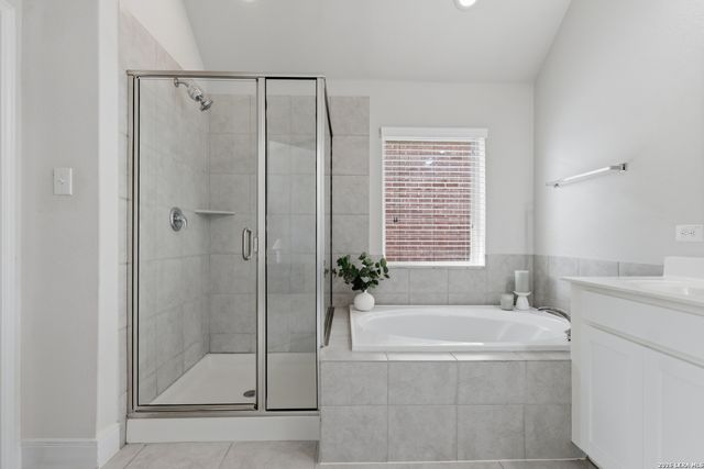 10245 Nate Range, San Antonio, TX 78254