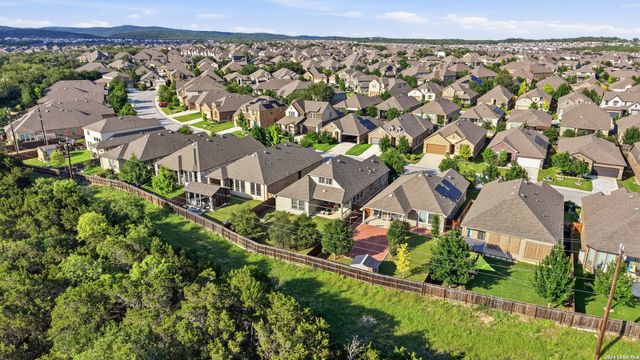 10245 Nate Range, San Antonio, TX 78254