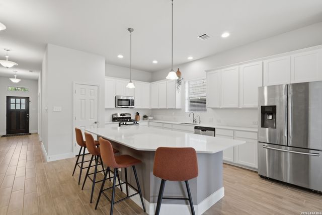 10245 Nate Range, San Antonio, TX 78254