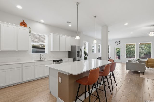 10245 Nate Range, San Antonio, TX 78254