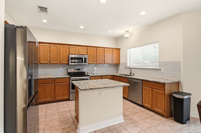 12230 STABLE PASS, San Antonio, TX 78249