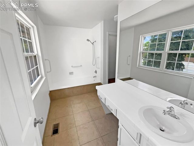 412 Cobblestone Drive, Colorado Springs, CO 80906