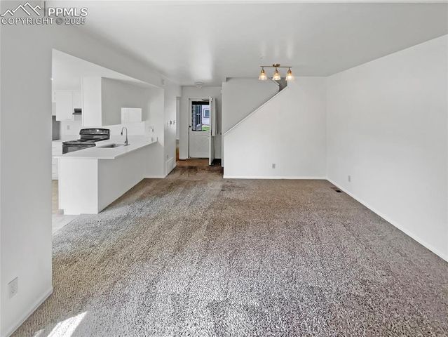 412 Cobblestone Drive, Colorado Springs, CO 80906