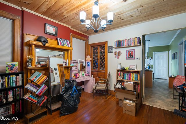 318 1st Street, Troy, NY 12180
