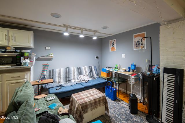 318 1st Street, Troy, NY 12180