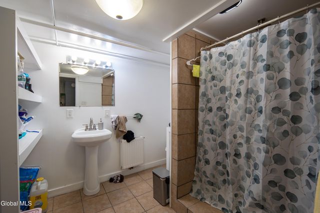 318 1st Street, Troy, NY 12180