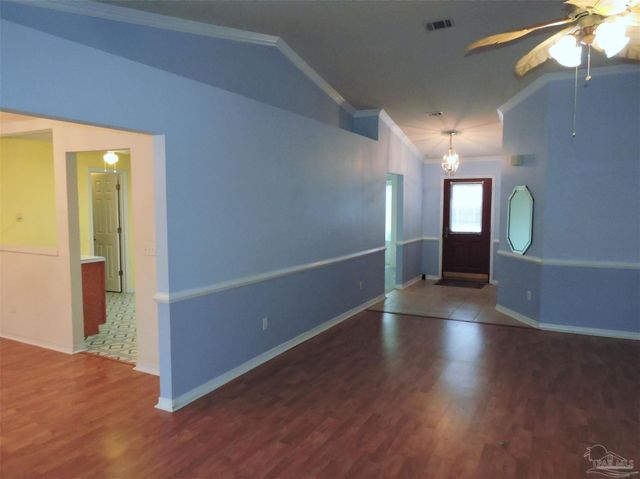 724 Marlinspike Dr, Pensacola, FL 32507