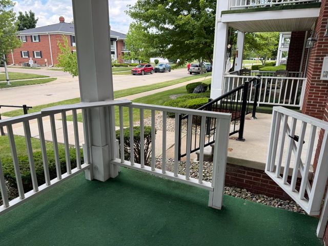 1749 Monticello Street E4, Trenton City, MI 48183