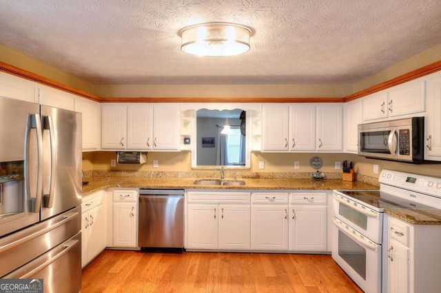 25 Browning Shoals Road, Social Circle, GA 30025
