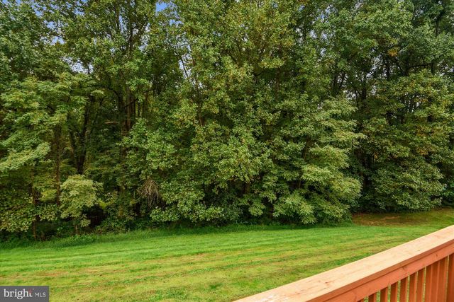 9715 MIDDLETON RIDGE RD, Vienna, VA 22182