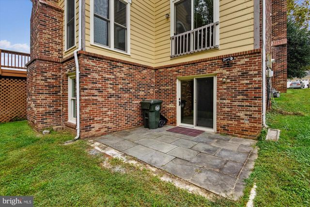 9715 MIDDLETON RIDGE RD, Vienna, VA 22182