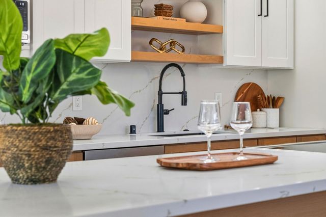 4225 Park Boulevard, Palo Alto, CA 94306