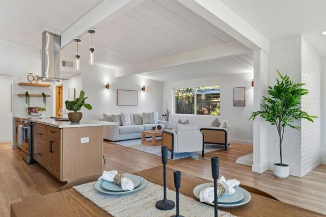 4225 Park Boulevard, Palo Alto, CA 94306