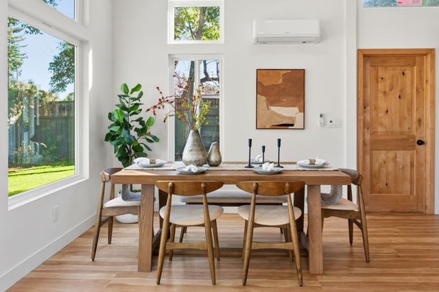 4225 Park Boulevard, Palo Alto, CA 94306