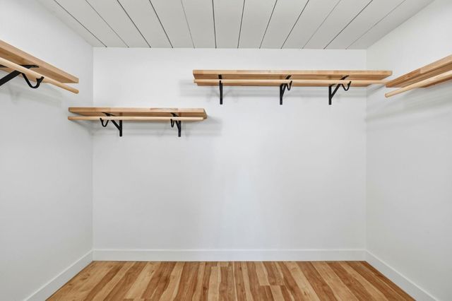 4225 Park Boulevard, Palo Alto, CA 94306