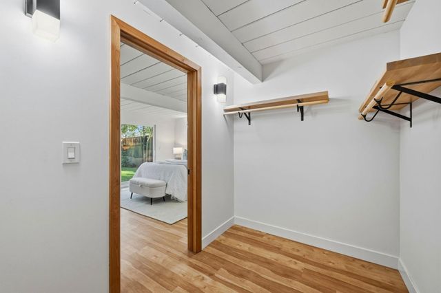 4225 Park Boulevard, Palo Alto, CA 94306