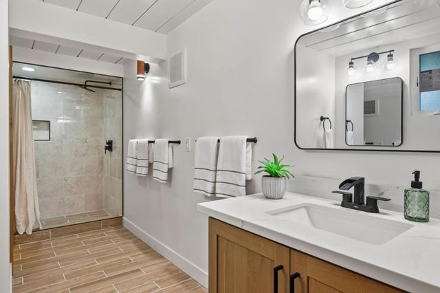 4225 Park Boulevard, Palo Alto, CA 94306