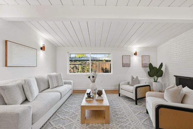 4225 Park Boulevard, Palo Alto, CA 94306