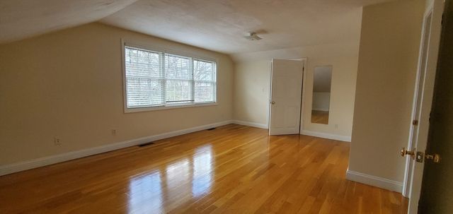11 Highlandview Ave 11, Winchester, MA 01890