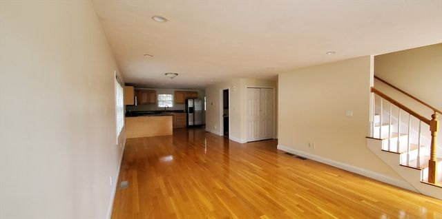 11 Highlandview Ave 11, Winchester, MA 01890