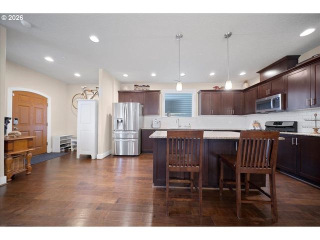 12188 Sw PALERMO St, Wilsonville, OR 97070