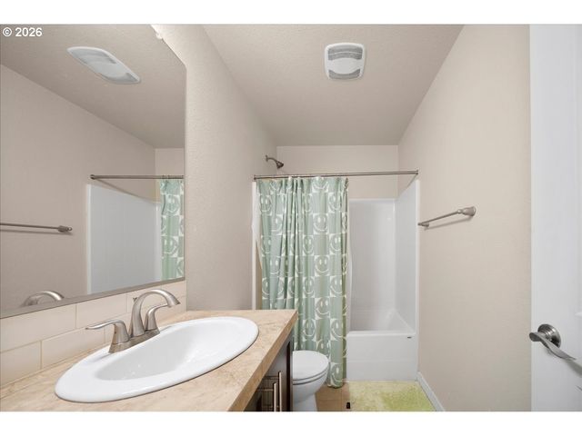 12188 Sw PALERMO St, Wilsonville, OR 97070