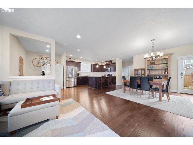 12188 Sw PALERMO St, Wilsonville, OR 97070