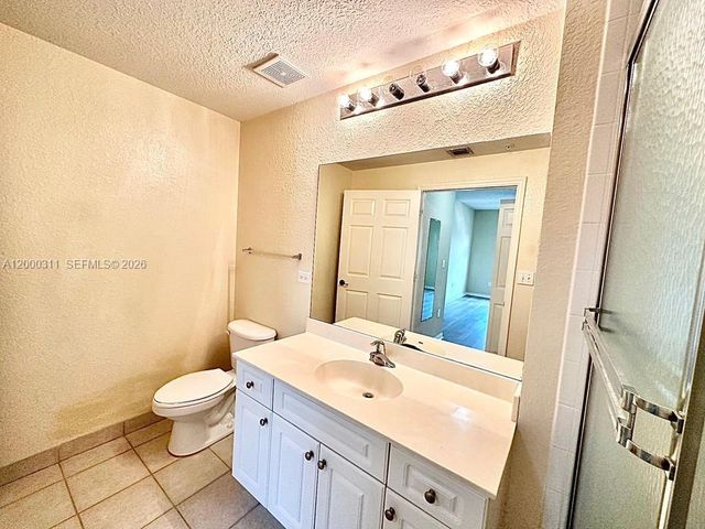 2812 Grande Pkwy 302, Palm Beach Gardens, FL 33410