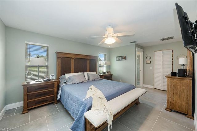4557 Eagle Key CIR, Naples, FL 34112