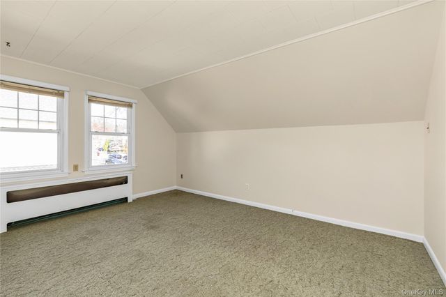 10 Fairfield Avenue, Port Washington, NY 11050