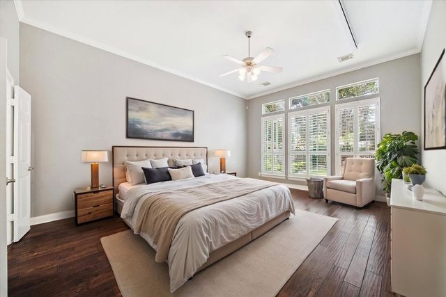 1611 Hill Spring Drive, Sugar Land, TX 77479