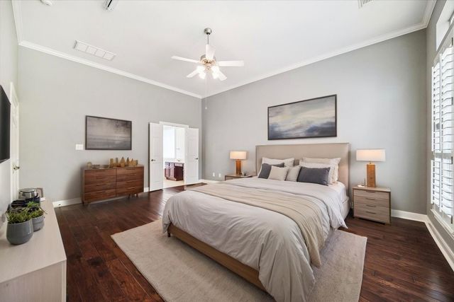 1611 Hill Spring Drive, Sugar Land, TX 77479