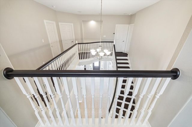 1611 Hill Spring Drive, Sugar Land, TX 77479